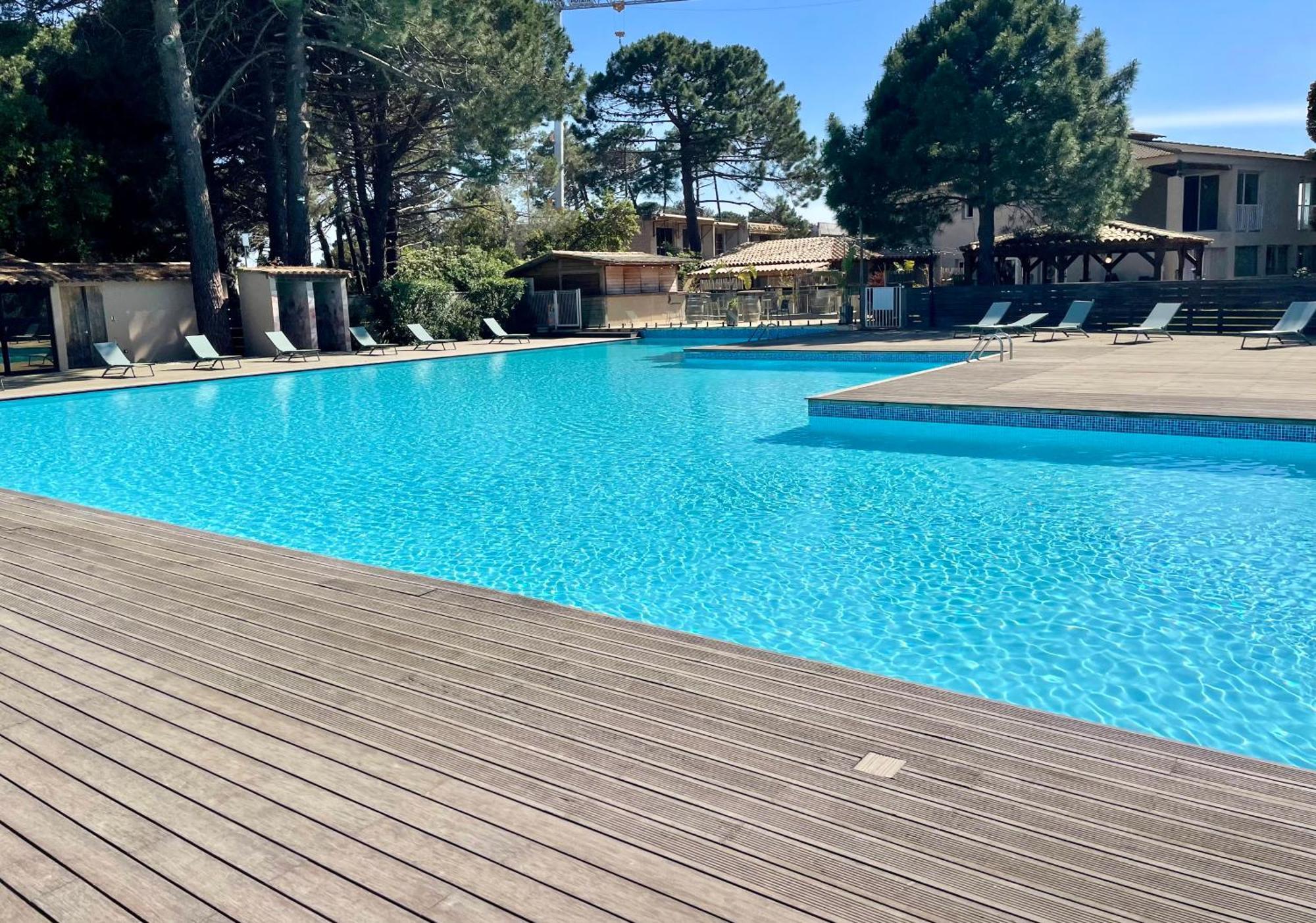Cala Rossa By Sarai, Apt T2 4 Personnes, Dans Residence Hoteliere Avec Piscine 르씨 외부 사진